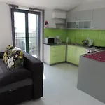 Lori Appartamento Biograd Na Moru